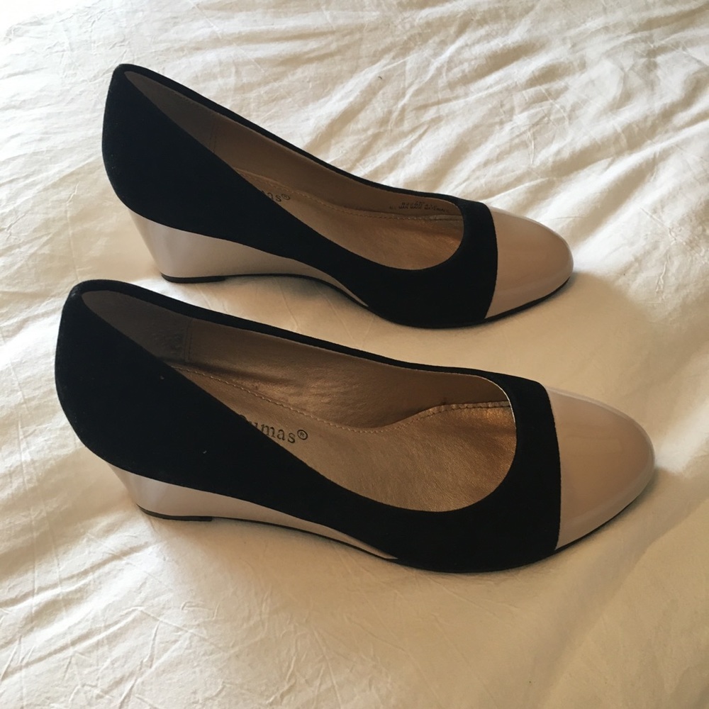 Modcloth Conference to Cocktails Wedge
